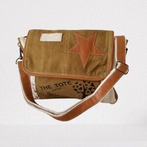 NWT! Canvas and Leather Purse/Shoulder Bag w/Detachable Strap and a Boho Vibe